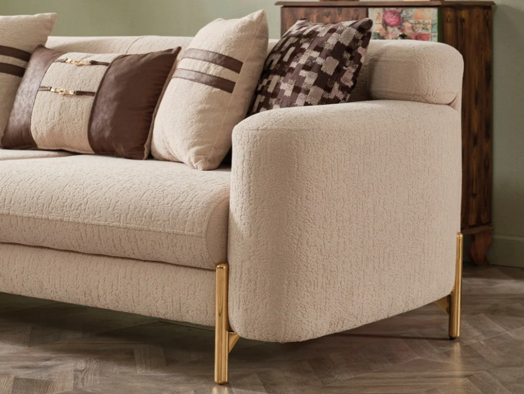 Shelby Livingroom Loveseat