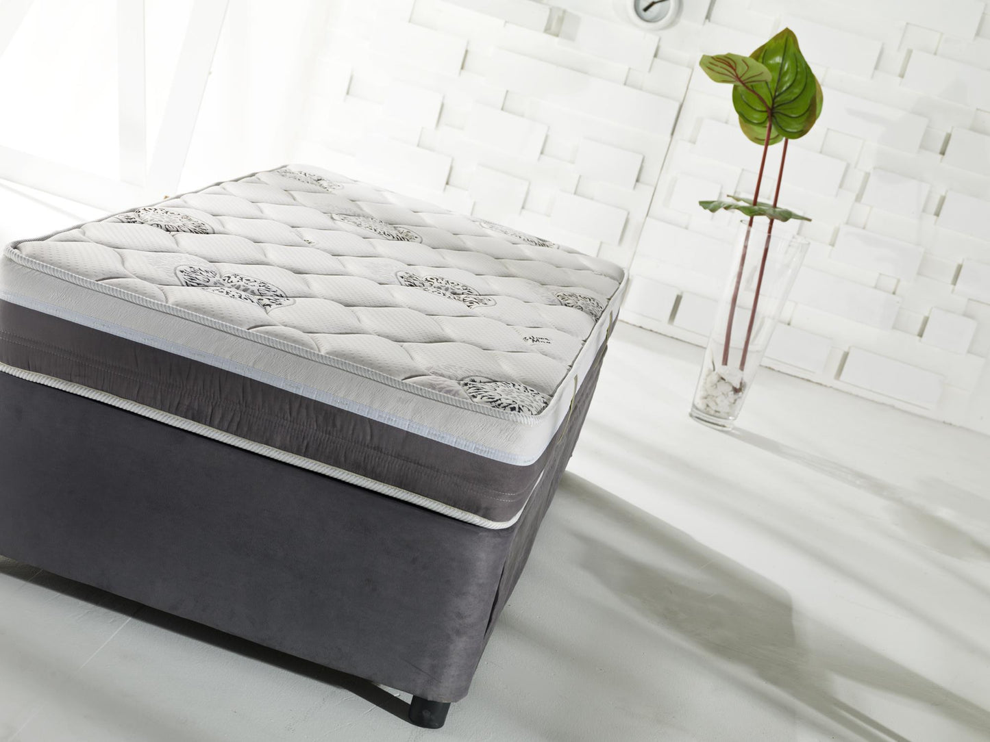 Four Season High Riser With Extra Mattress- Bedding