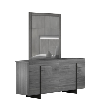 Blade Bedroom Set