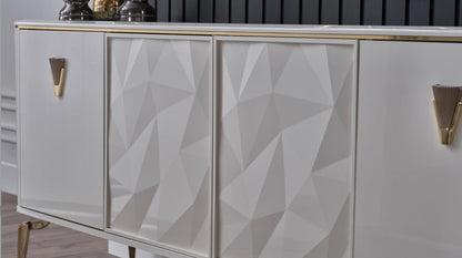 Plaza  Buffet With Mirror