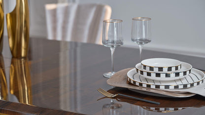 Plaza Dining Room Set