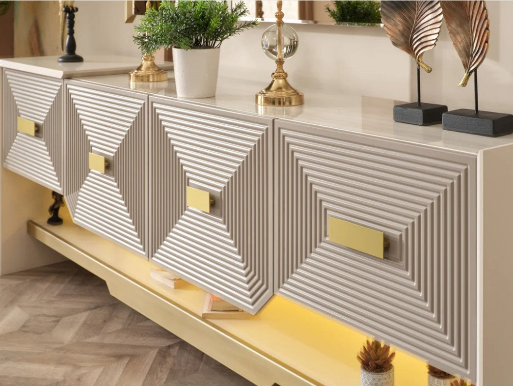 Urla Dining Room Set