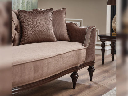 Zumrut Loveseat